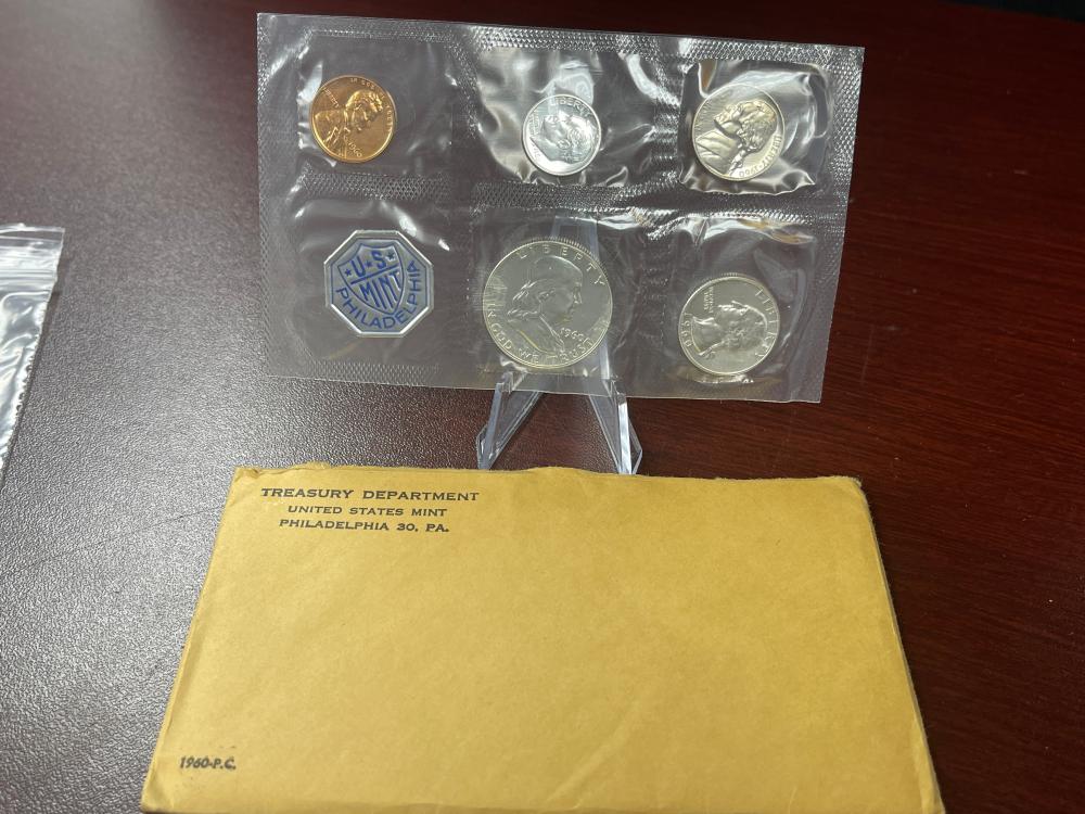 1960 US MINT PROOF COIN SET
