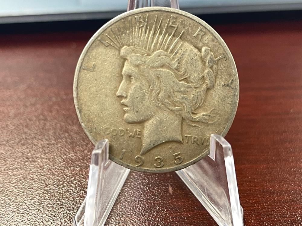 1935-S PEACE DOLLAR
