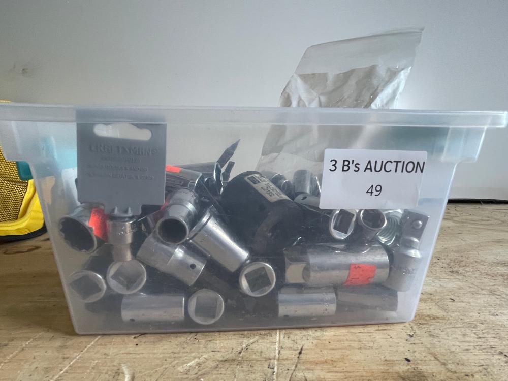 lot of misc armstrong and craftsman sockets