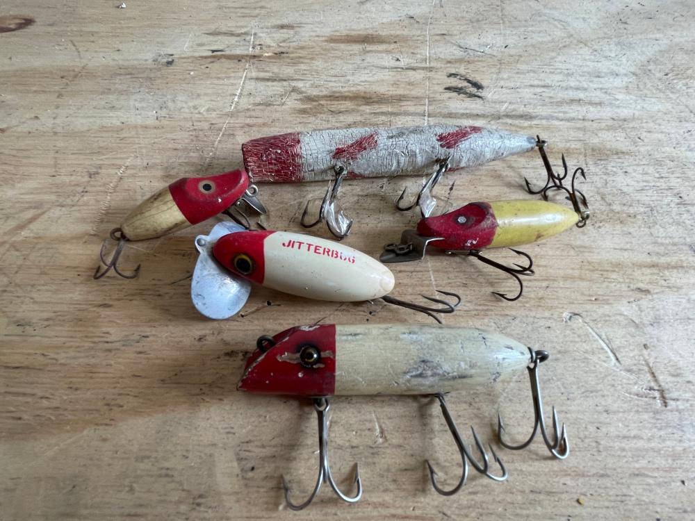 lot of vintage lures