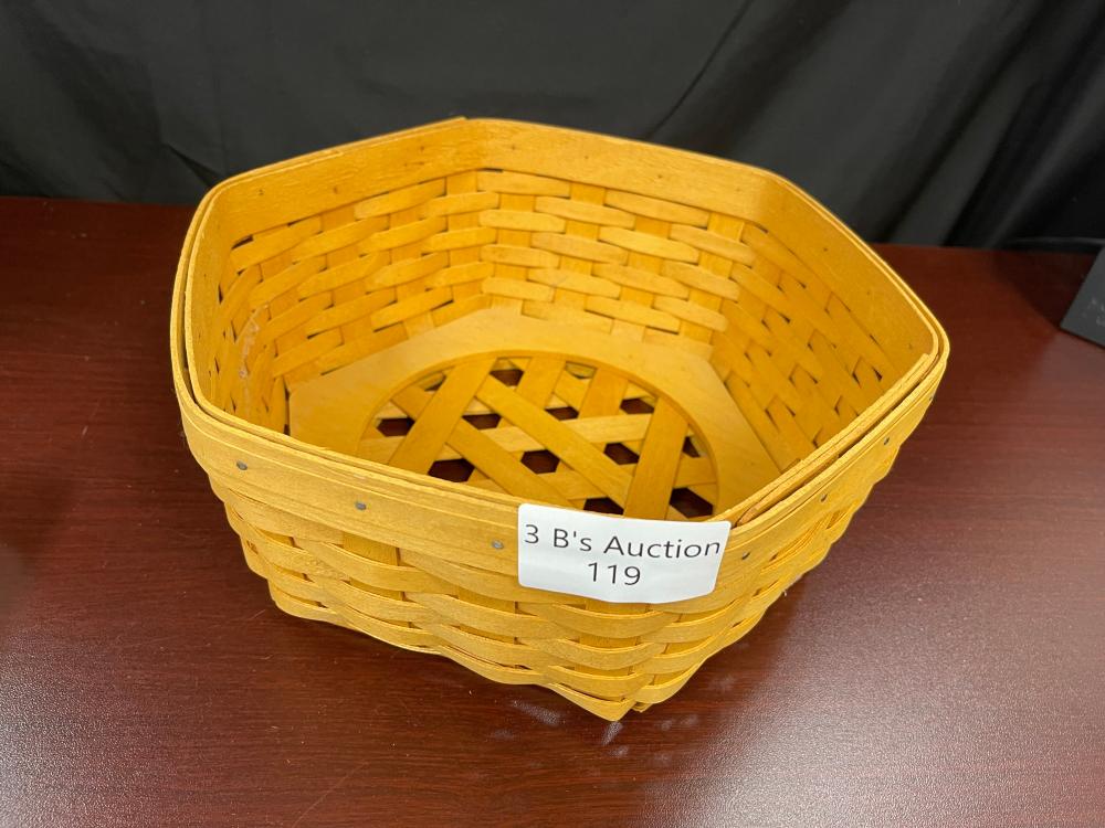 1998 LONGABERGER BASKET