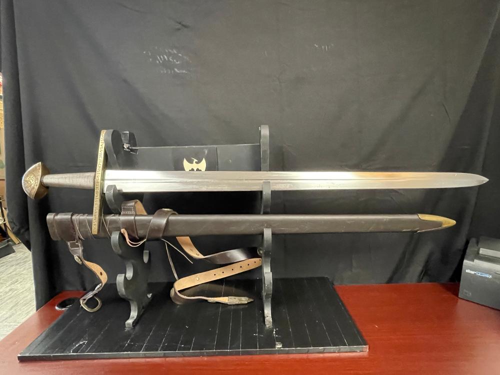 40" WINDLASS DOUBLE EDGED V... image