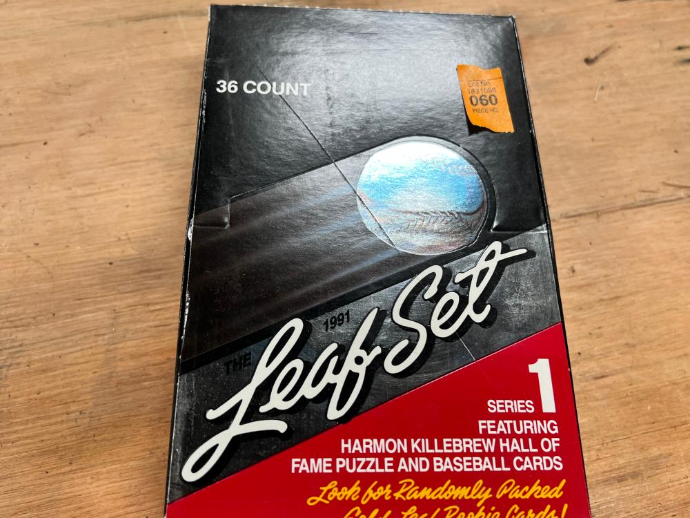 1991 opened box of leaf baseball cards