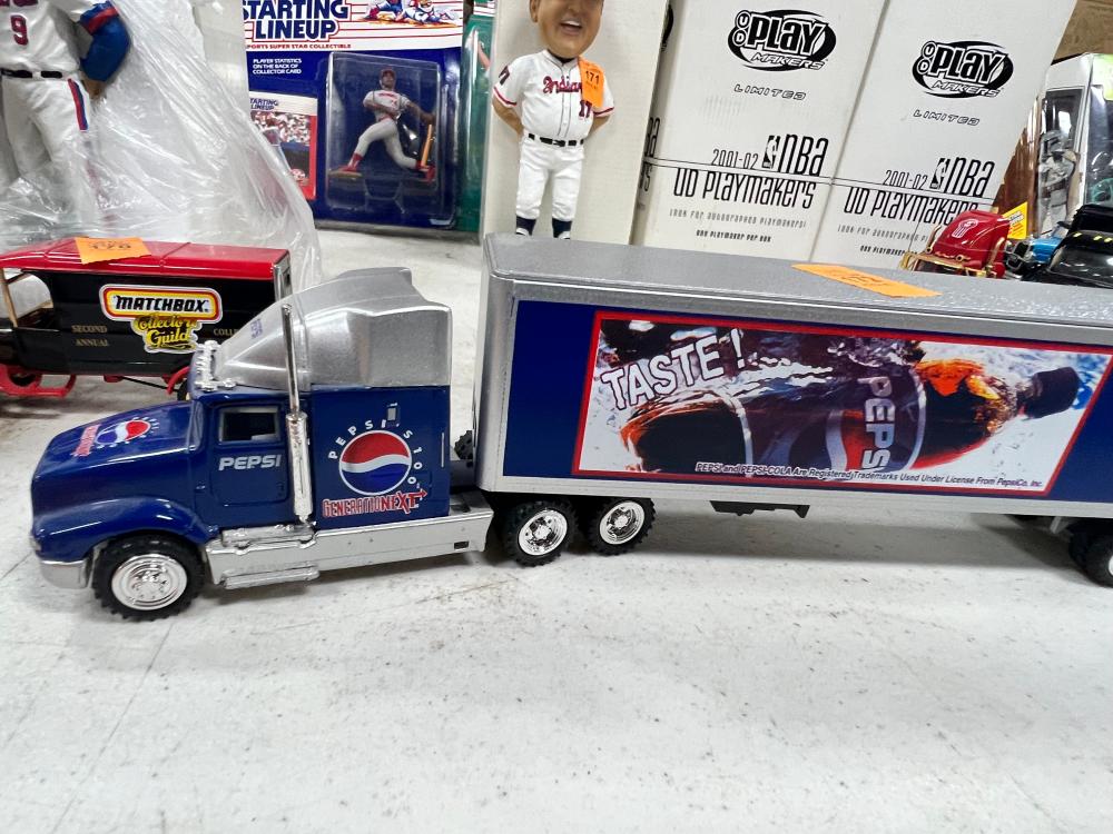 Golden Wheel Diecast 1:64 Scale Pepsi Semi