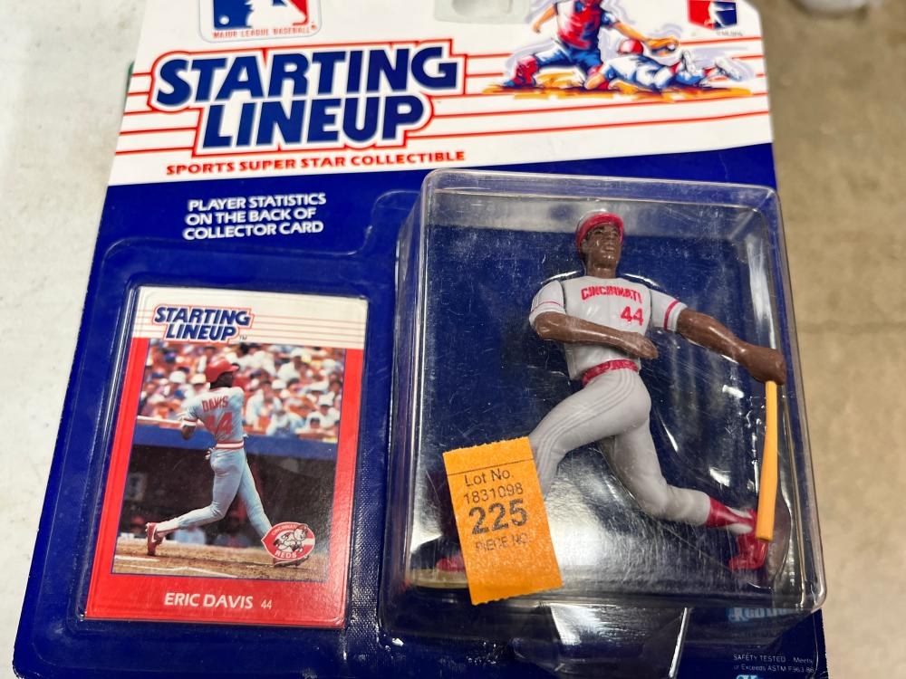 1987 Starting Lineup Eric Davis Action Figure