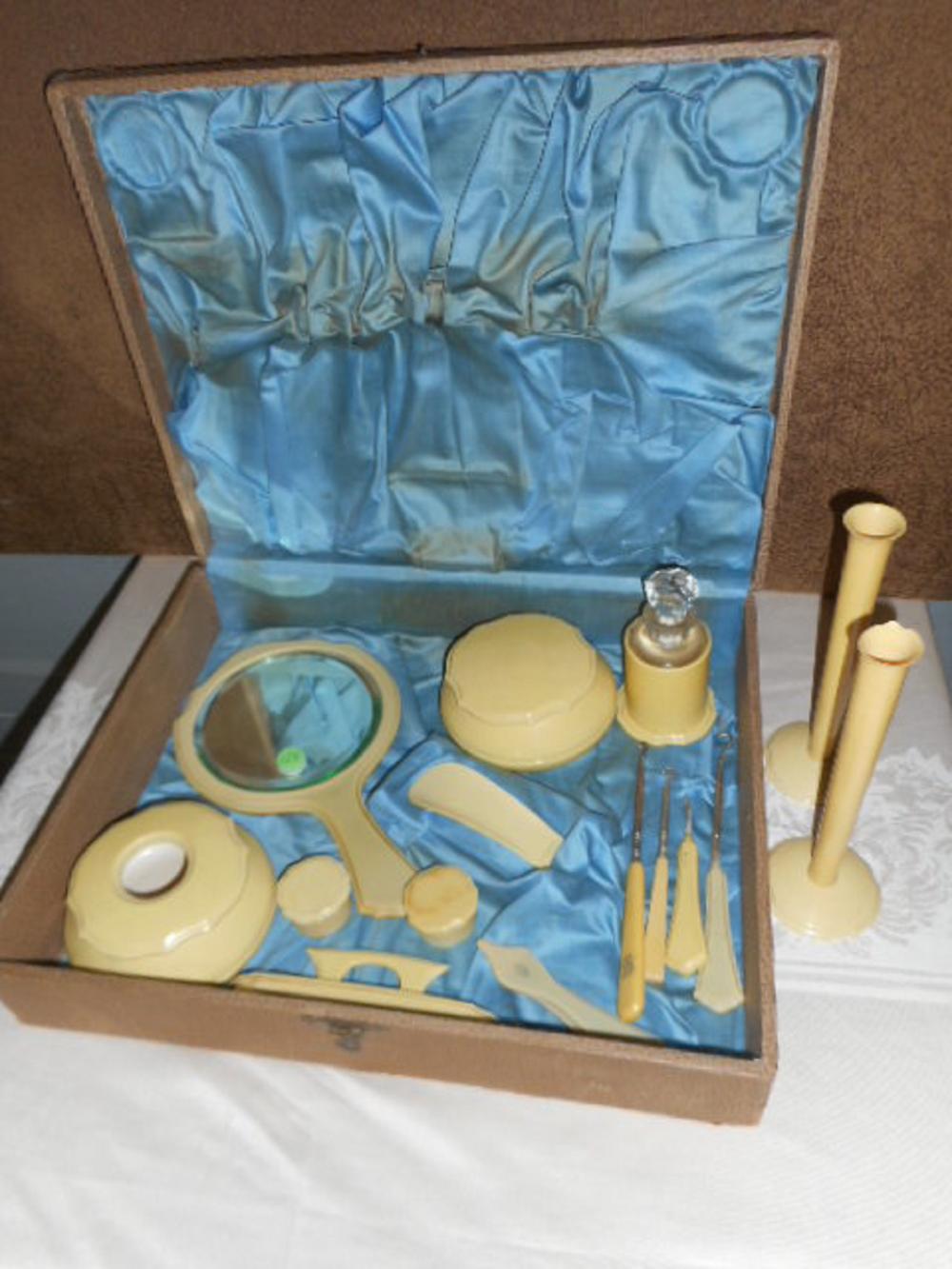 lot of 15 pieces of antique... image