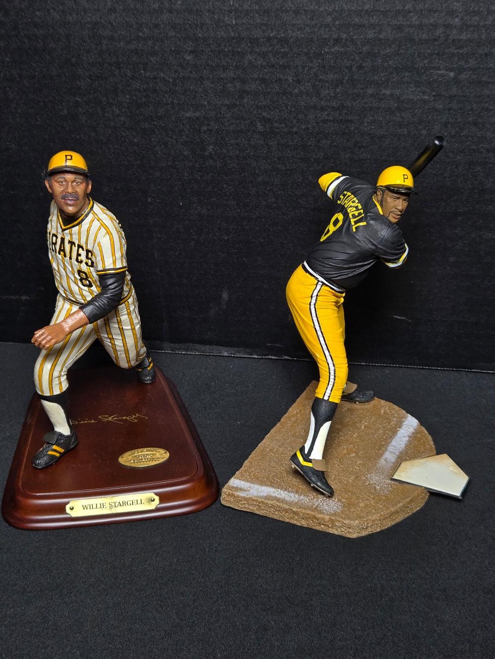 Pittsburgh MLB Danbury Mint Willie Stargell Figurine & 2005 McFarlane Toys MLB Cooperstown Series 2 Willie Stargell Action Figure