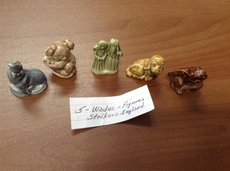 Wades Figures Strikers, Eng... image