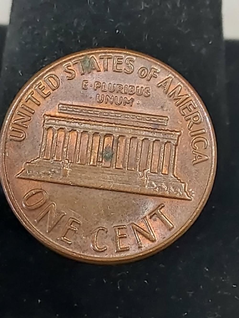 1970 floating roof error Lincoln cent