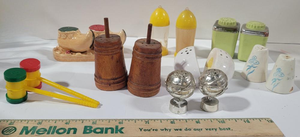 Lot of Vintage Salt & Pepper Shakers