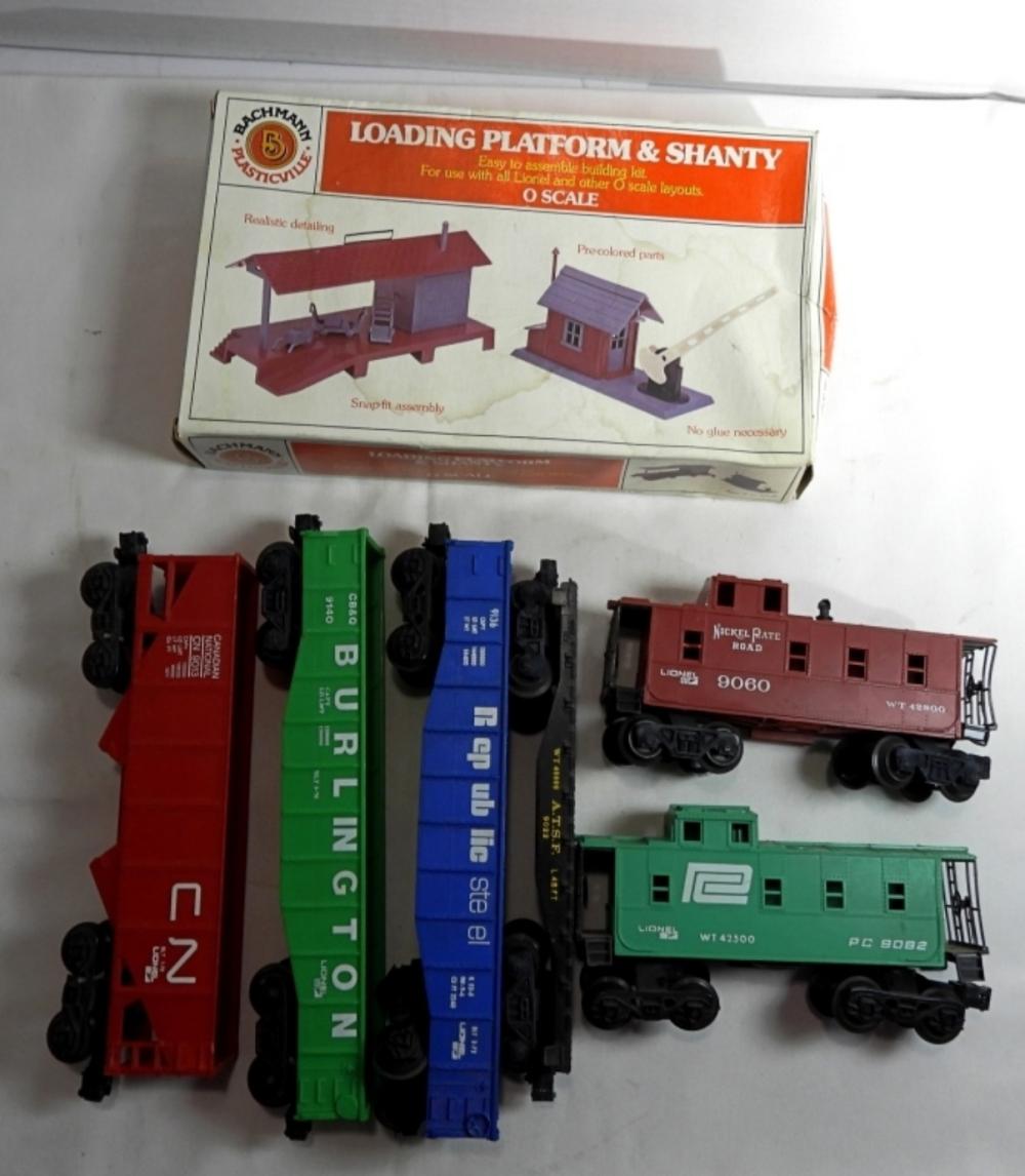 BACHMANN O SCALE TRAIN SET LOADING PLATFORM CARS