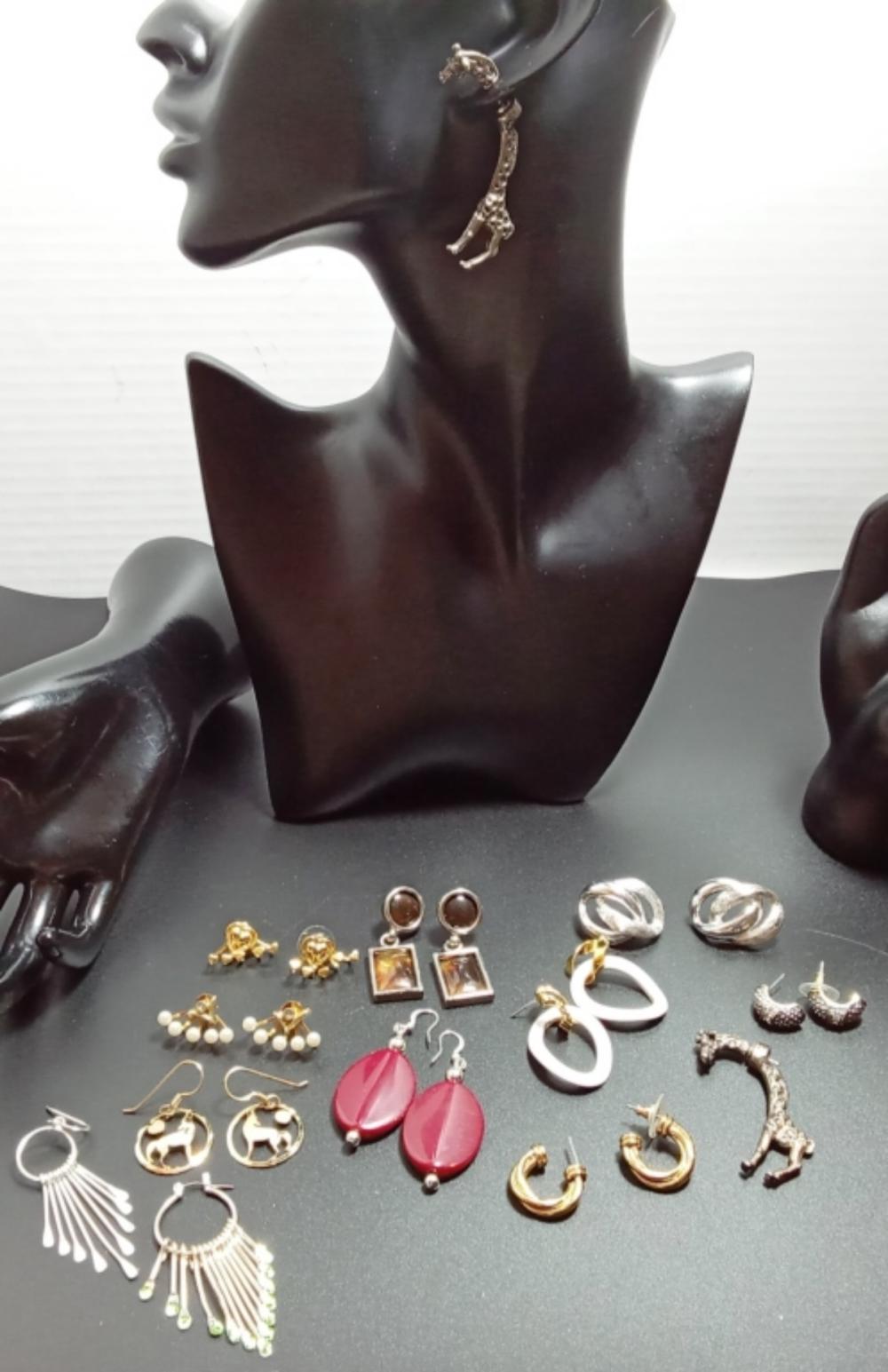 VINTAGE EARRING LOT, 11 PIERCED SETS, MIXED METAL