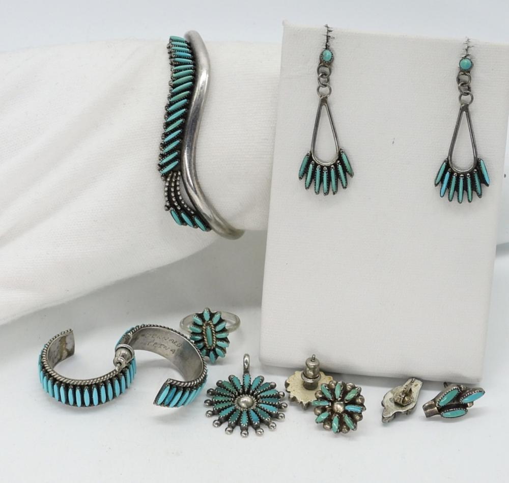 ZUNI TURQUOISE 925 EARRINGS, PENDANT & CUFF