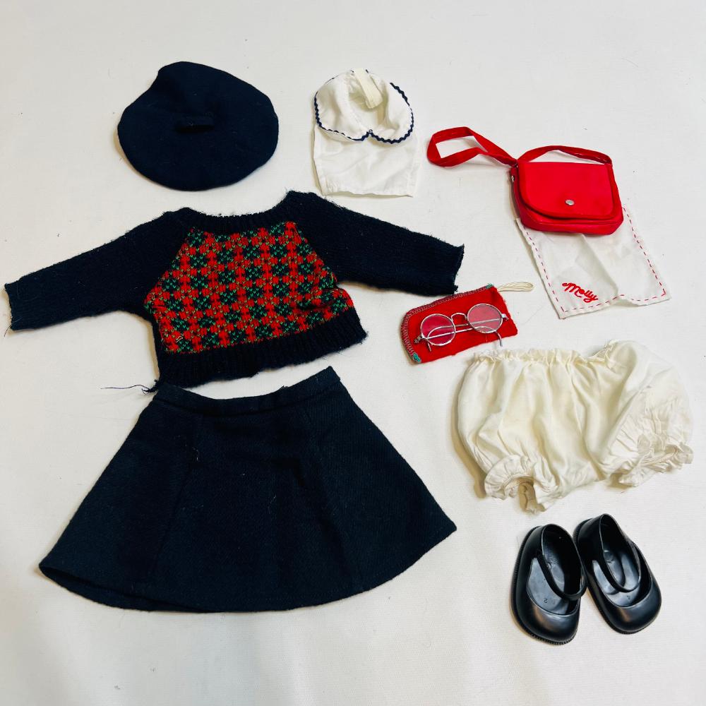 American Girl Doll Molly Me... image