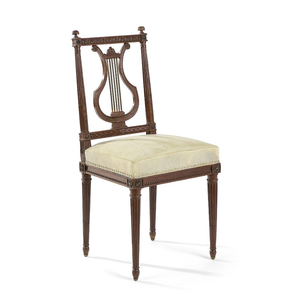 CHAISE À DOSSIER LYRE, ÉPOQUE LOUIS XVI