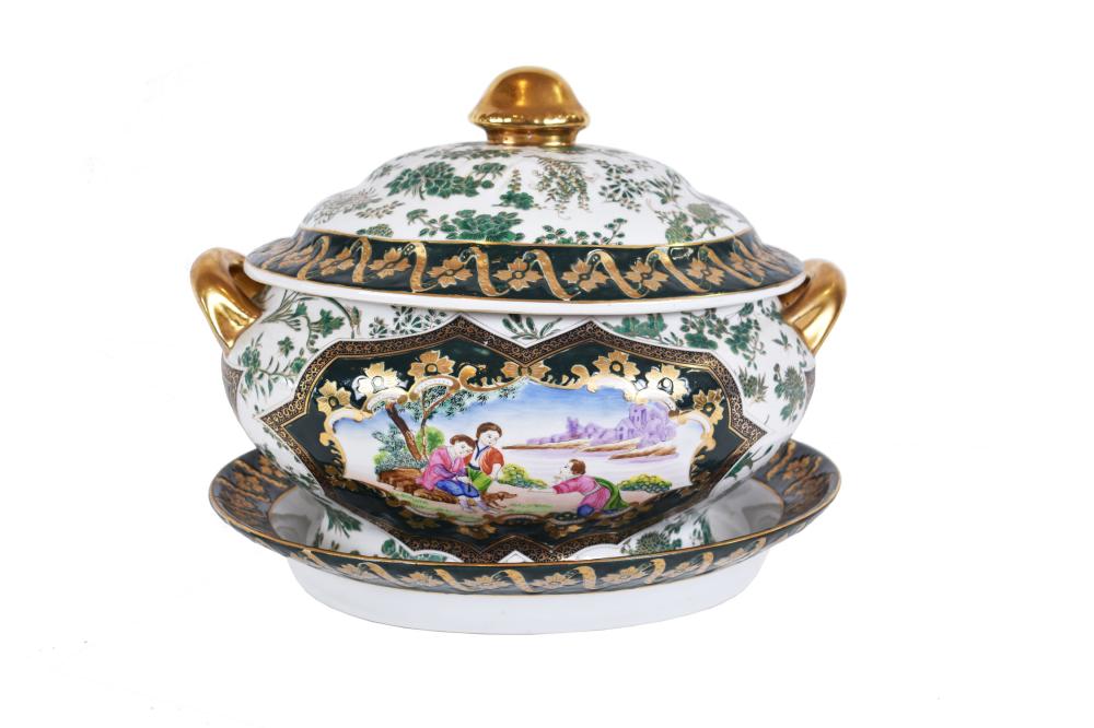 CHINESE-STYLE PORCELAIN COVERED SOUP TUREEN