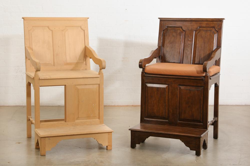 Two Las Palmas Design 'Billiard' Georgian style armchairs