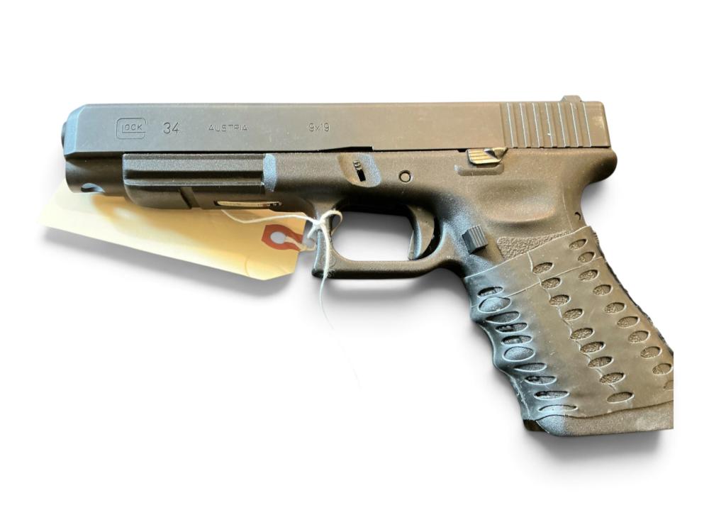 Glock Model 34 9x19 Caliber Semi-Auto Pistol SN:DHW250US