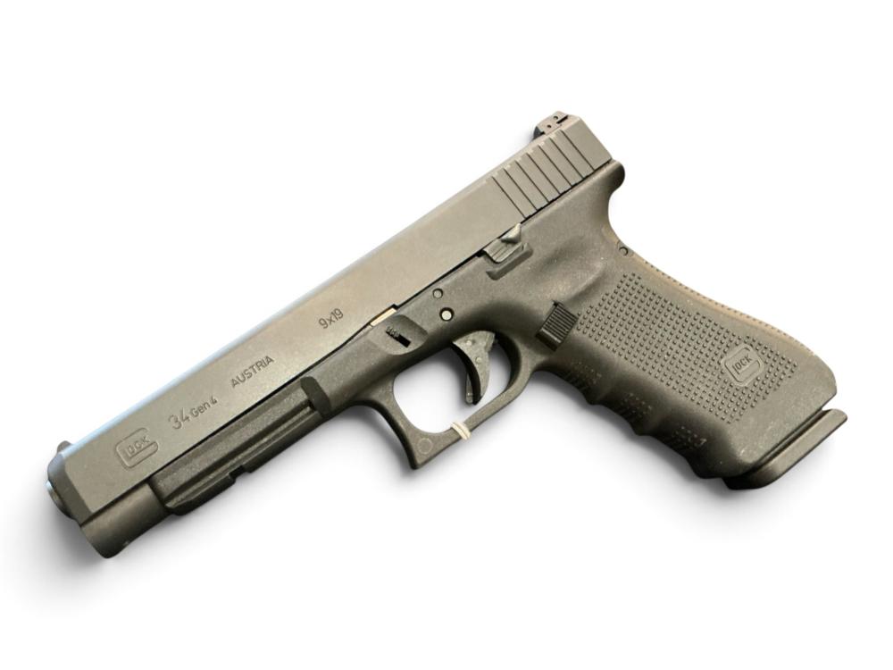 Glock Model 34 9x19 Caliber Semi-Auto Pistol SN:YVX914