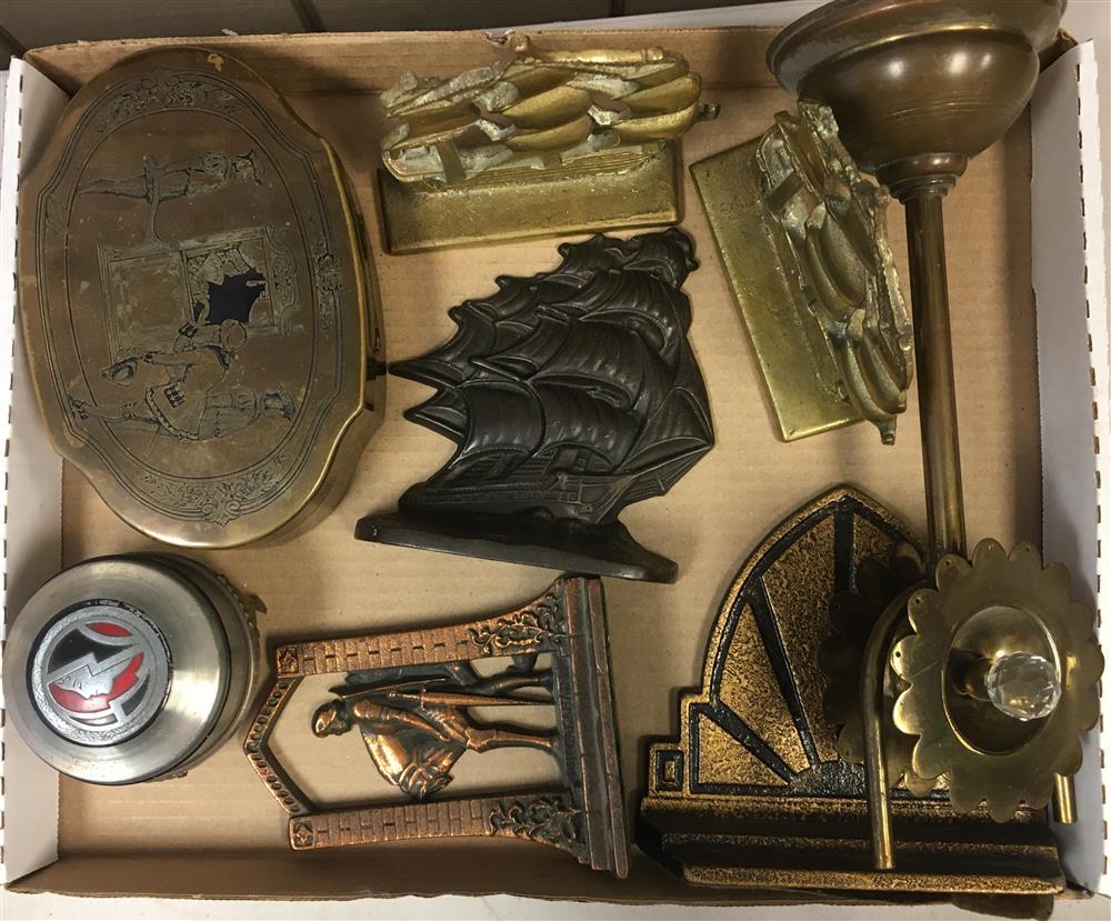 BOX LOT WITH BRASS AND METAL BOOK SHELF HOLDERS