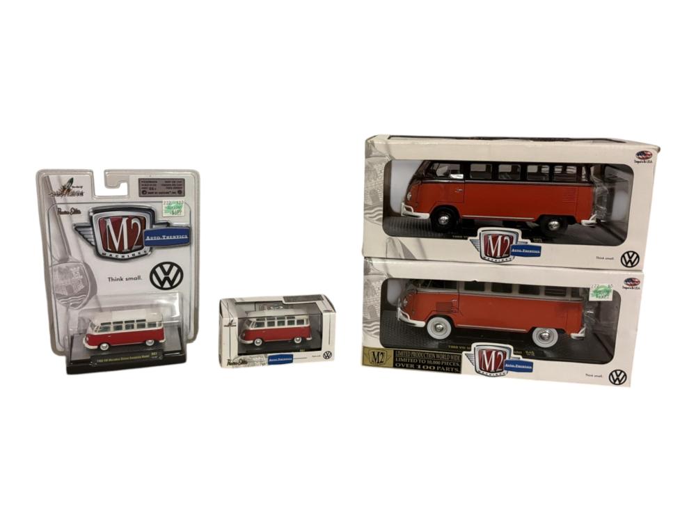 M2 Machines Auto-Thentics VW Microbus Deluxe 1/24 & 1/64 Scale Model Car Lot