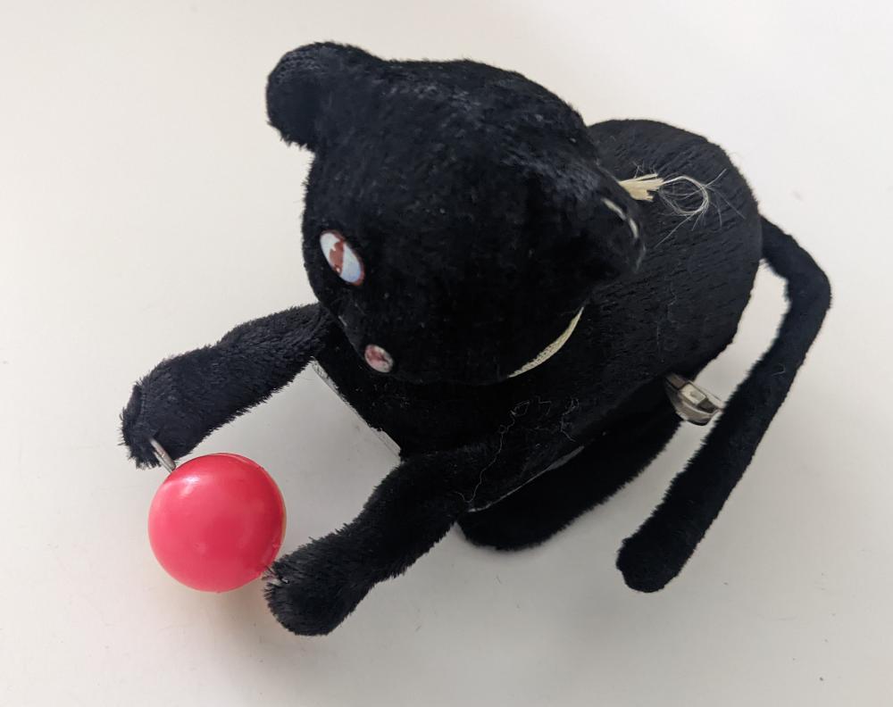 Early Japan Wind Up Toy One Eyed Black Cat