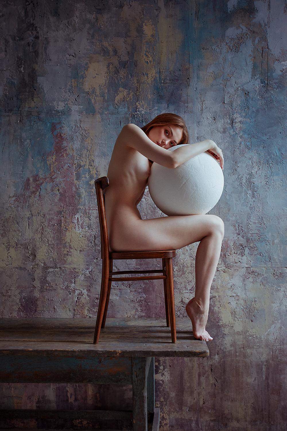 ALINA LEBEDEVA, Russia, Nude Signed Stamped Limited Edit. 300