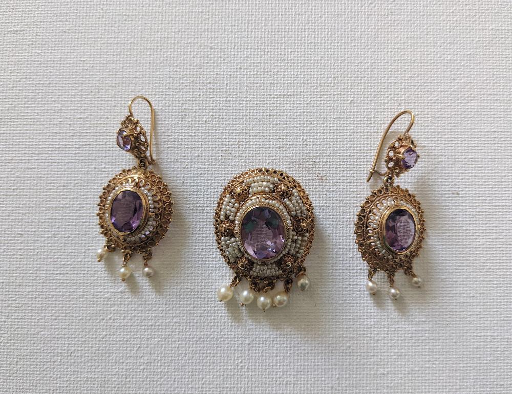 Vintage Set Earrings and Pendant 14K Gold Saphire Pearls