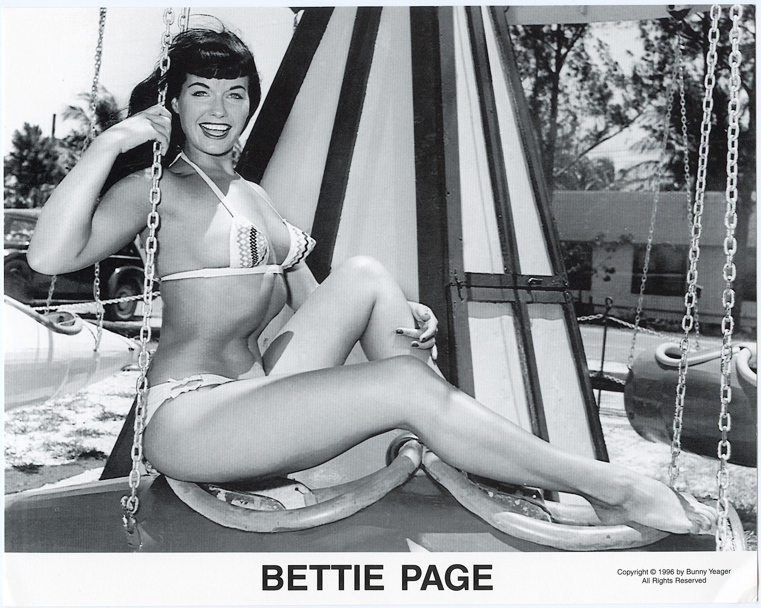 Original BUNNY YEAGER Pin Up Litho BETTY PAGE