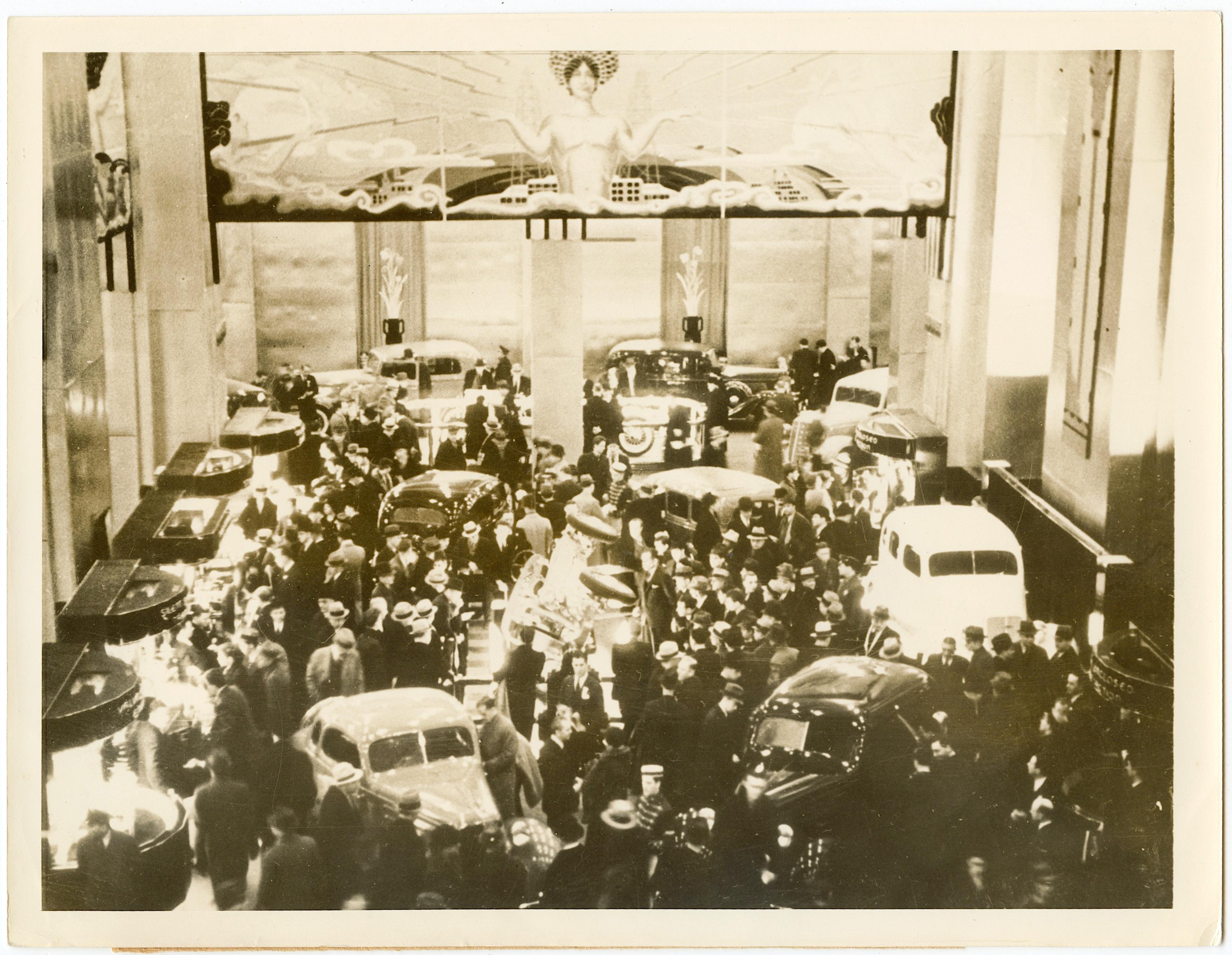 Original Historical Photo Nouveau Auto Show, 1925