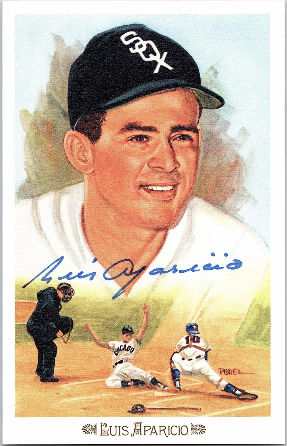 Vintage Hand Signed Baseball Postcard LUIS APARICIO