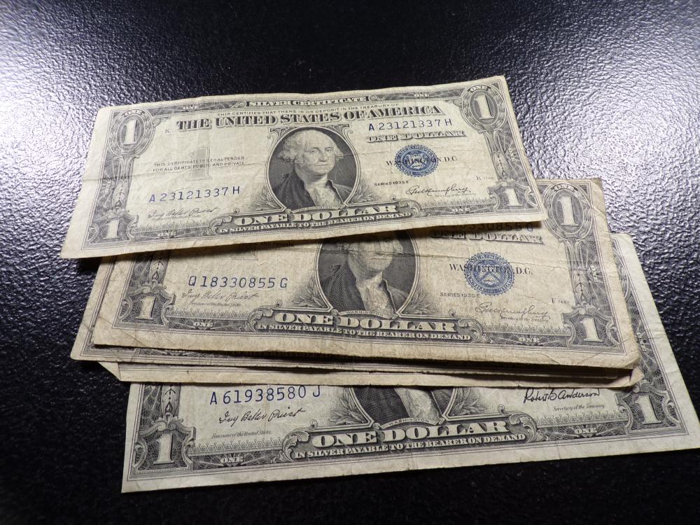 Lot of 5 Various 1935 Series $1.00 Silver Certificates