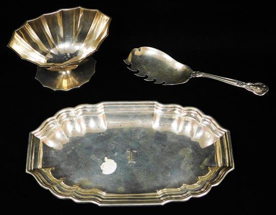 SILVER: Three pieces including footed dish, serving spoon and small tray, details include: oblong tray, International Sterling, Wind...