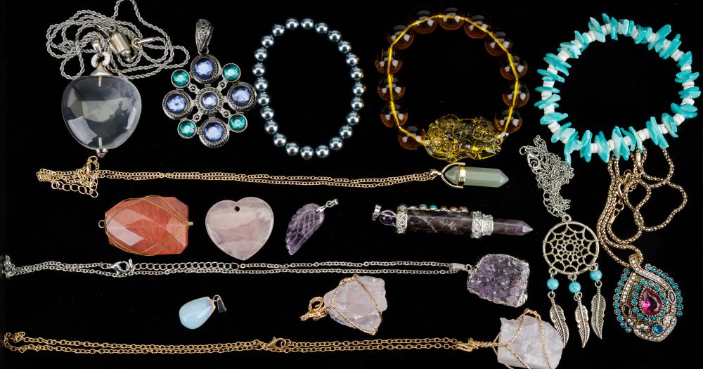 Rose Quartz Pendants & Costume Jewelry