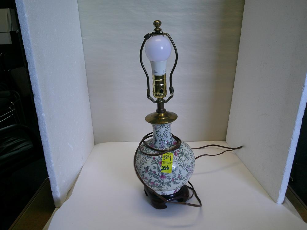 Asian style lamp