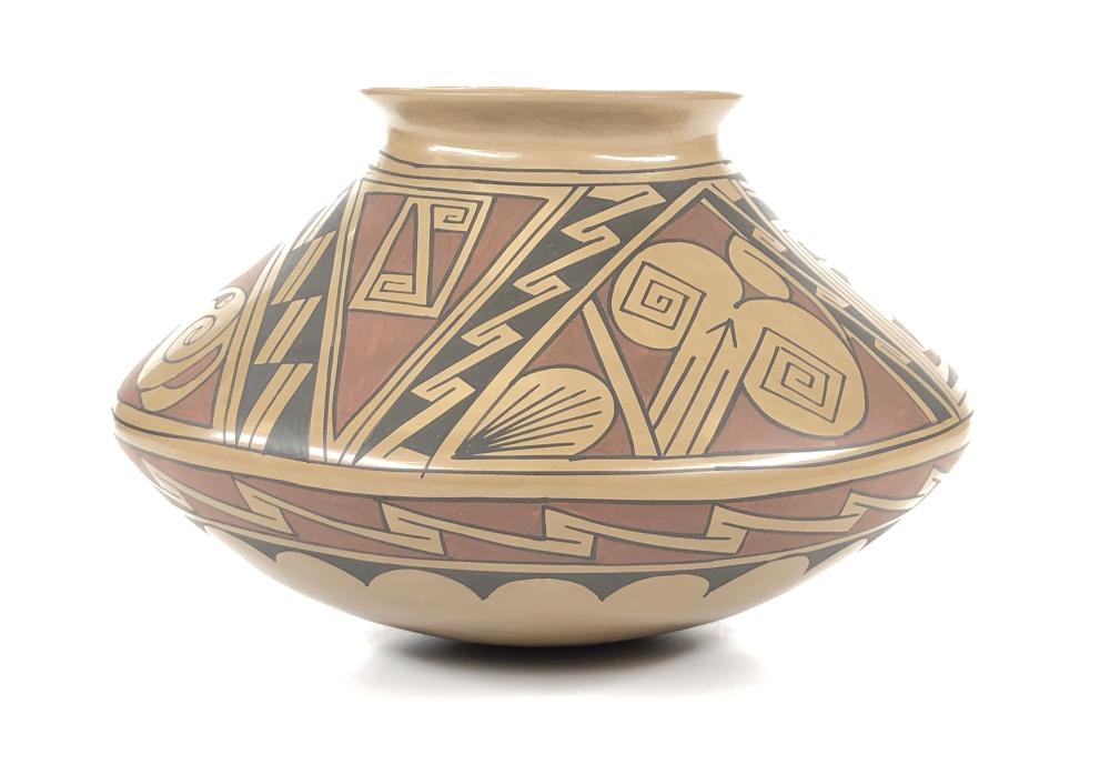 LARGE DANIEL GONZALEZ MATA ORTIZ POLYCHROME POTTERY