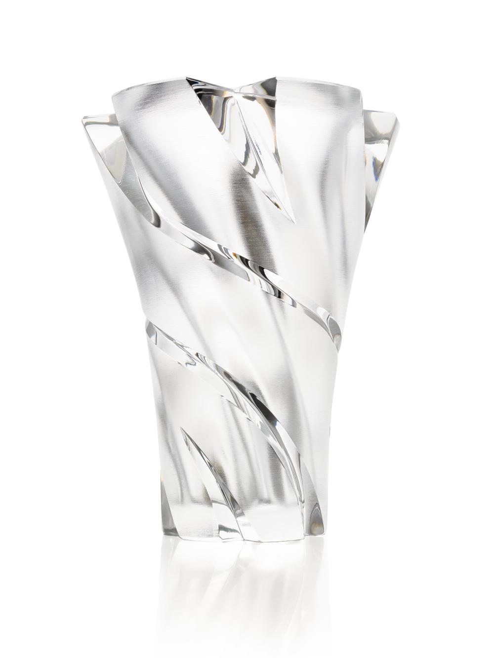 LALIQUE FRANCE CRYSTAL NARCISSE VASE