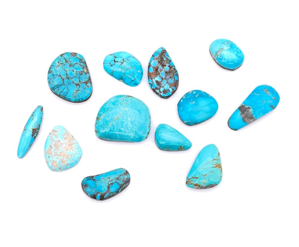 198CTTW POLISHED TURQUOISE CABOCHONS
