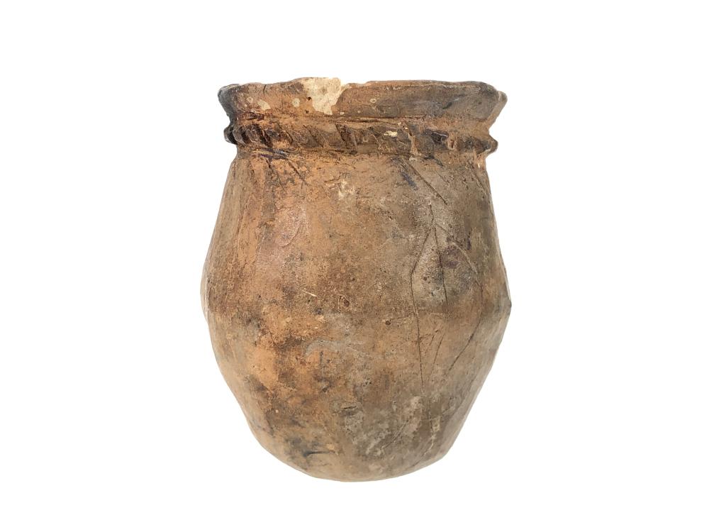 1900S NAVAJO PITCH PINE POTTERY VASE
