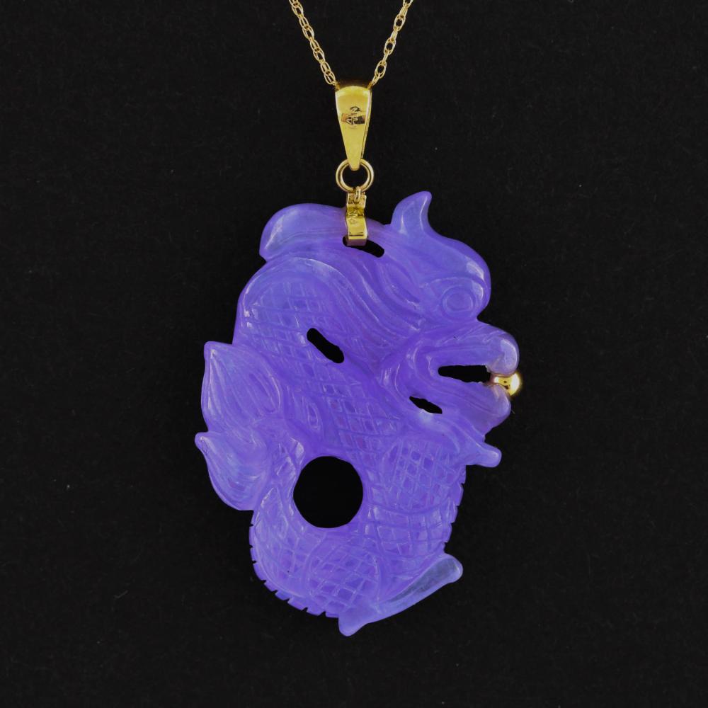 Chinese 14K Yellow Gold Lavendar Jade Carved Pendant