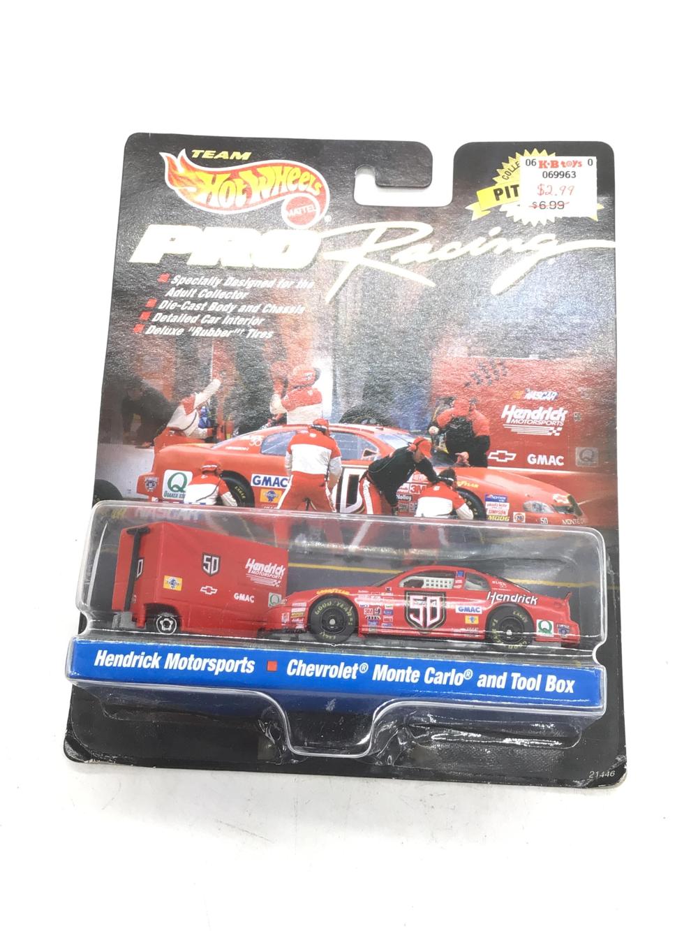 Hot wheels Hendrix number 50 car pit crew