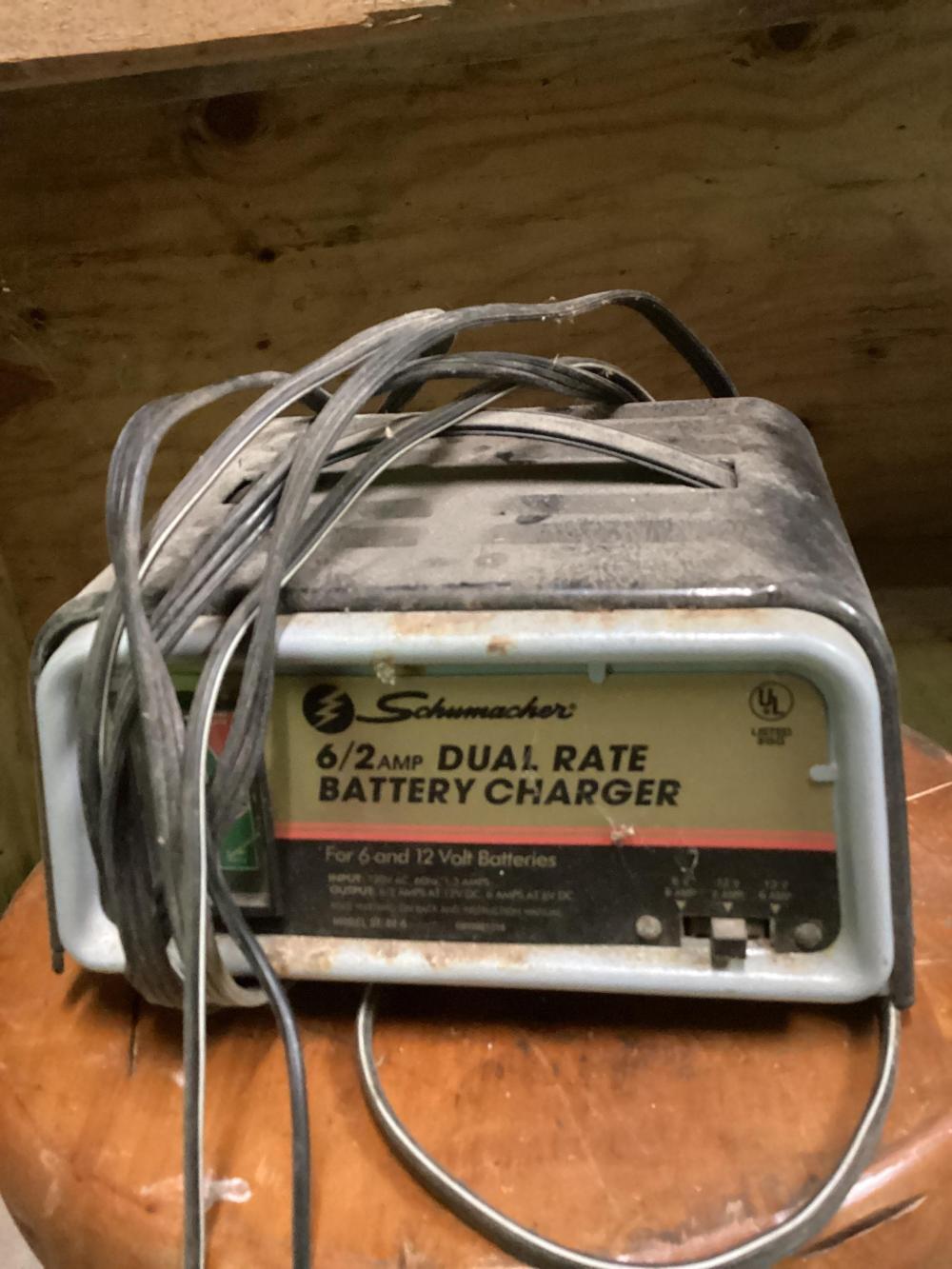 Six and 12 V battery charger