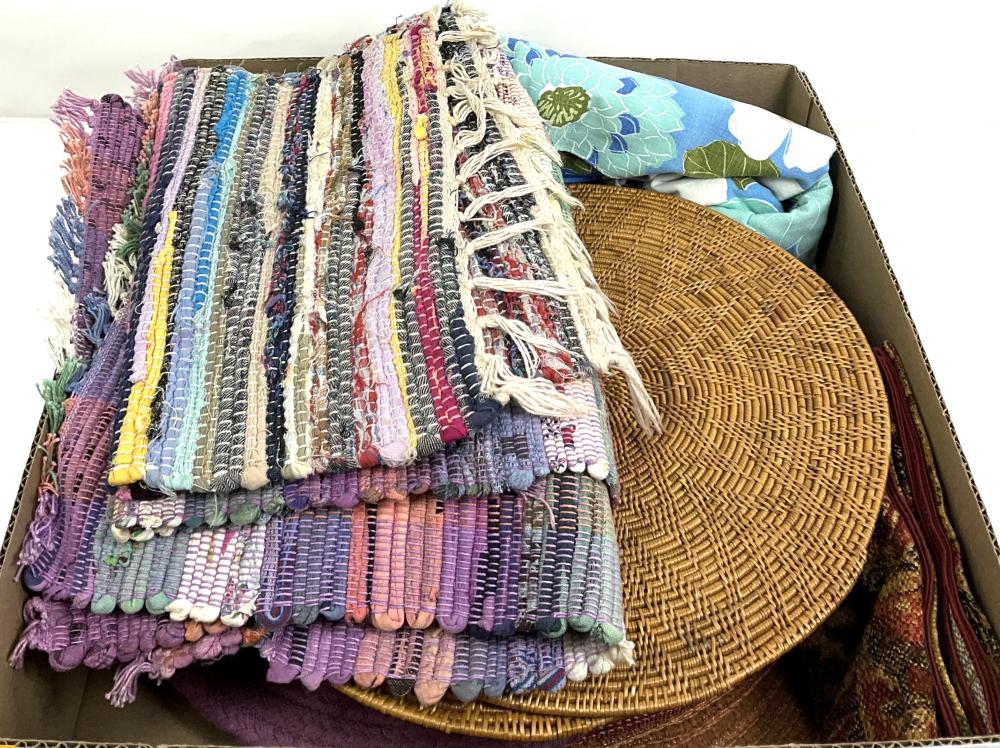 Assorted Table Mats & Napkins, Cotton, Yarn