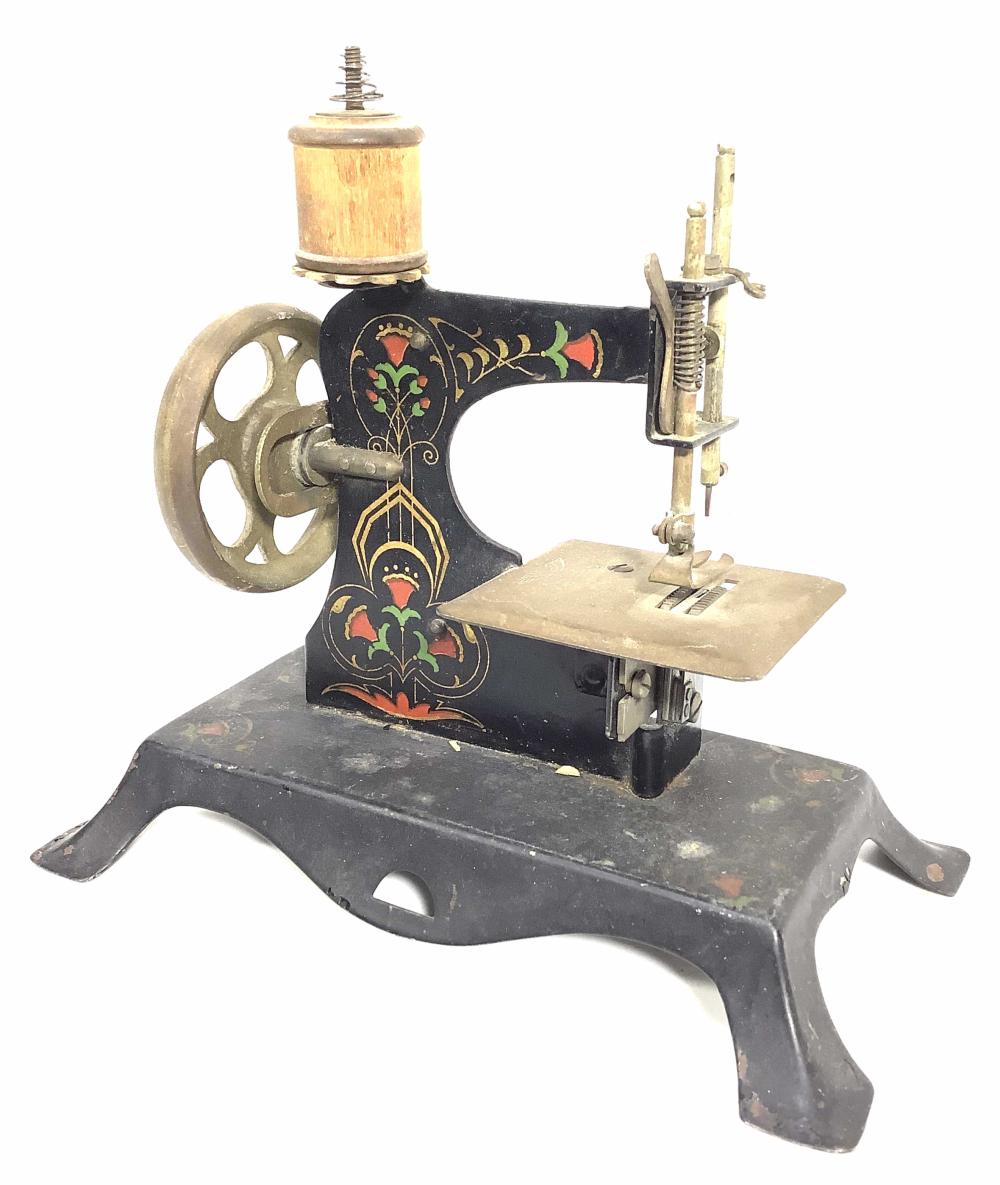 Antique Miniature Casiage Sewing Machine Toy