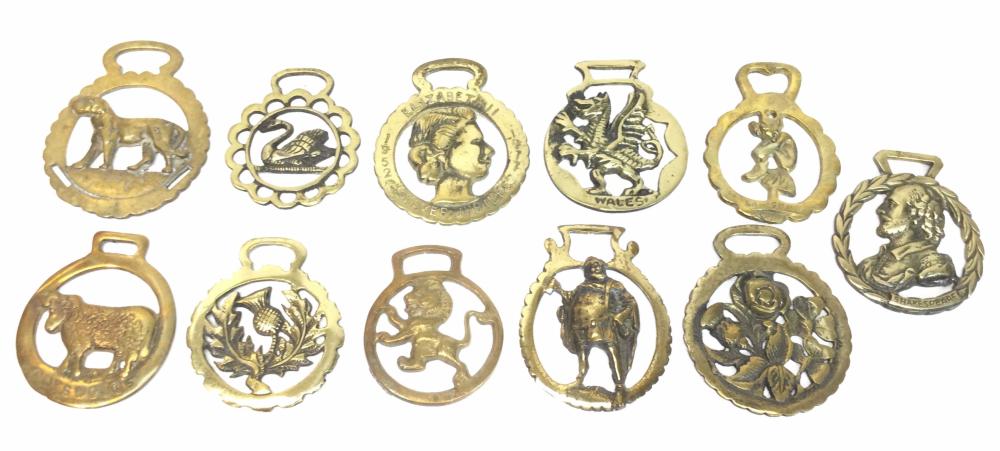 (11pc) English Tack Brass