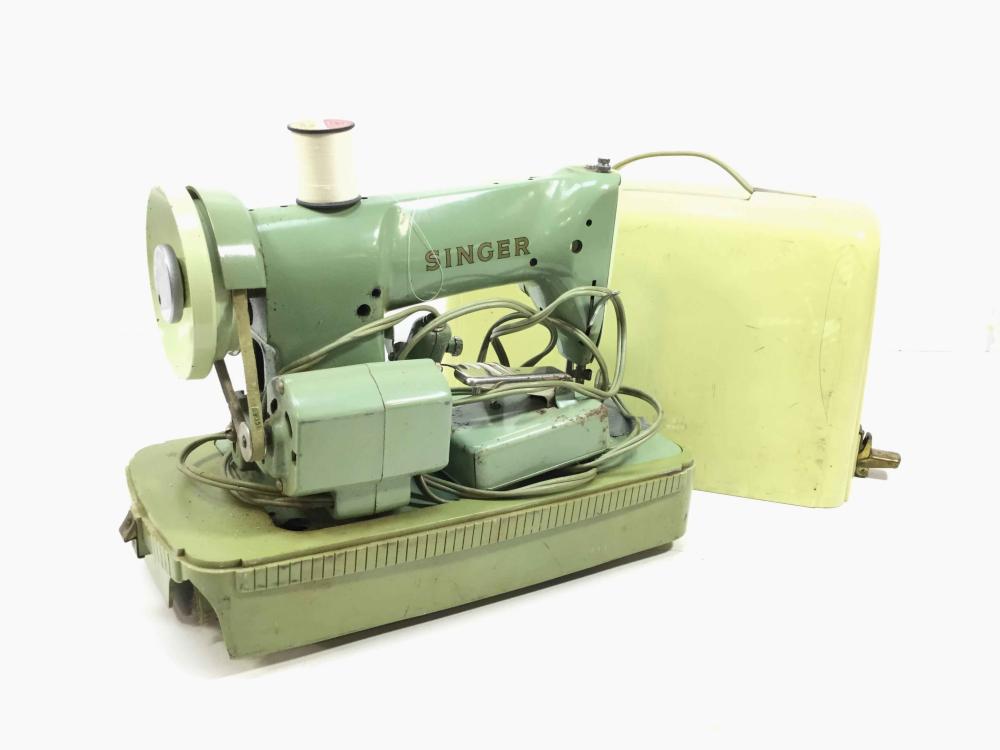 Vintage Singer Sewing Machine