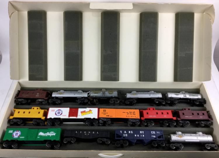(14) Lionel Train Cars W/ S... image