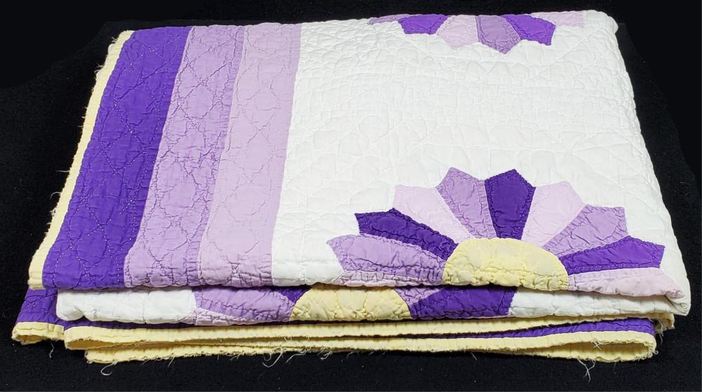 Vintage "Dresden Plate" Pattern Patchwork Quilt