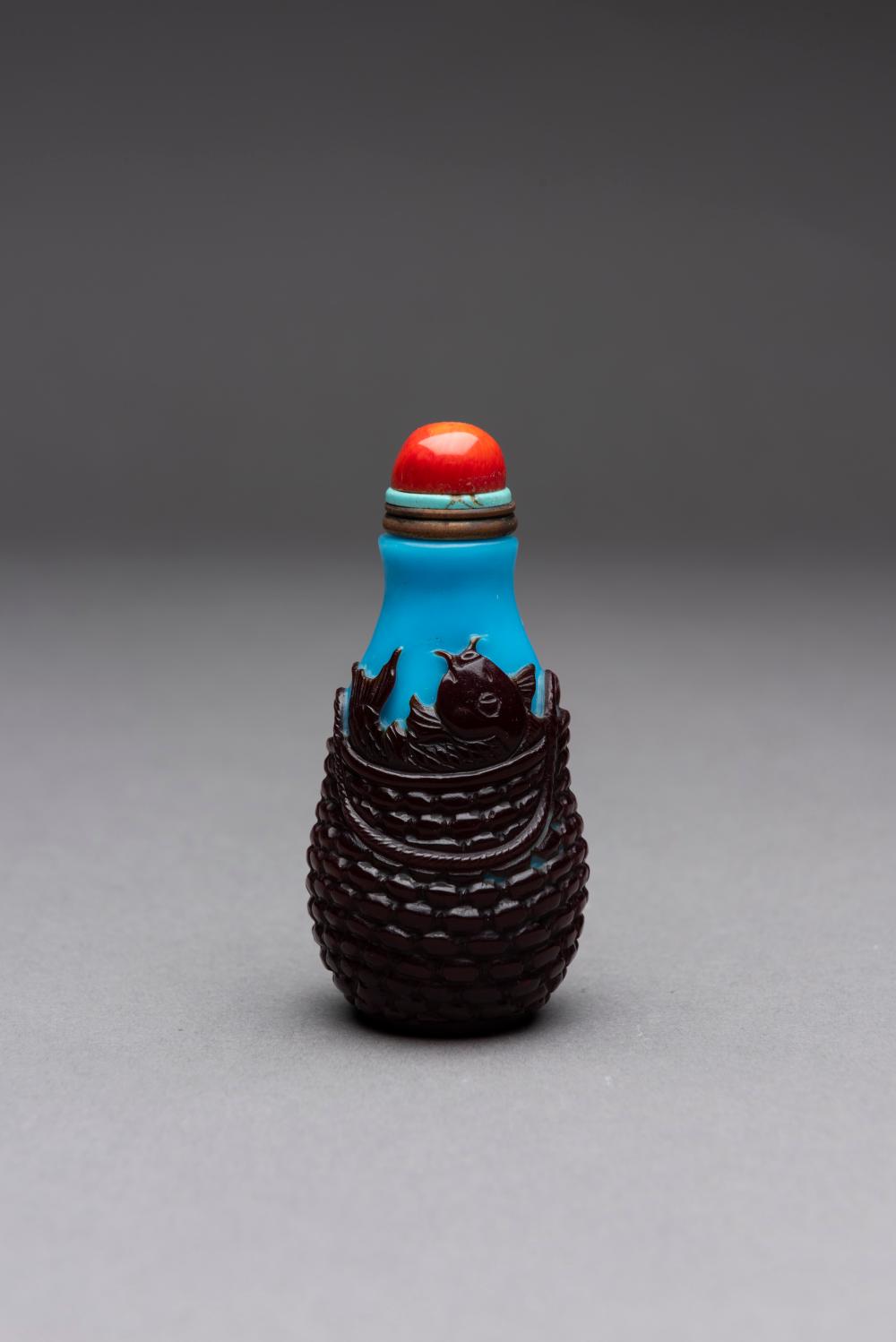 A brown overlay turquoise glass snuff bottle probably Tongzhi/Guangxu 1862  1908
