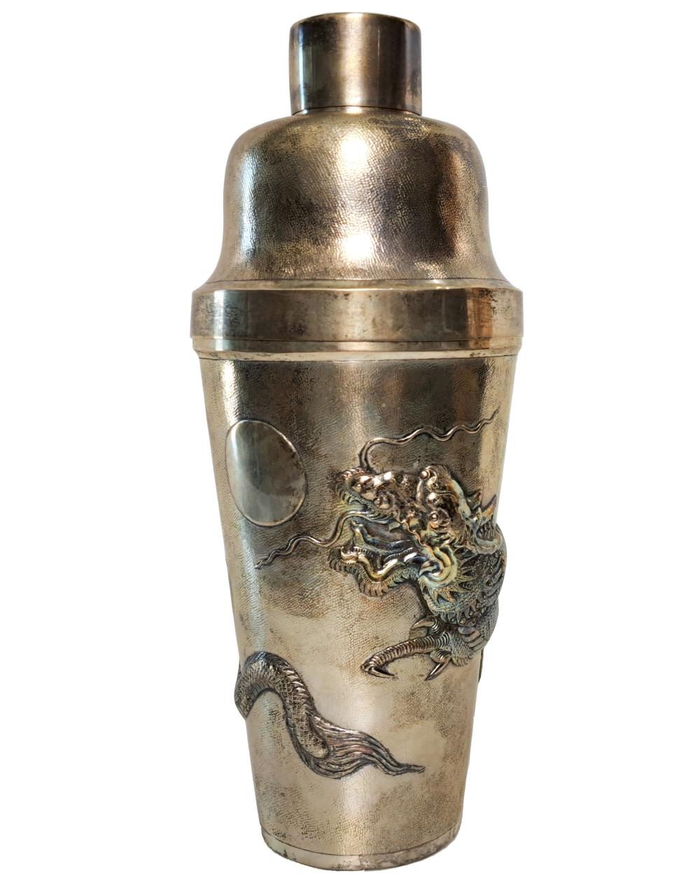 Large Antique Chinese Export Silver Repousse Dragone Cocktail Shaker Signed Stamped 14.7ozt